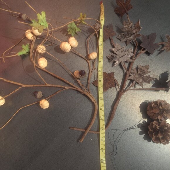 Autumn Wire Wreath Decor Accents Acorn Pumpkin Fall Leaves - Picture 7 of 14